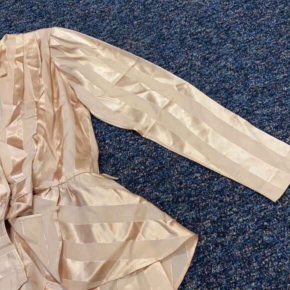 JC Penny Vintage Champagne Peplum Dress sz. M - Picture 3 of 9